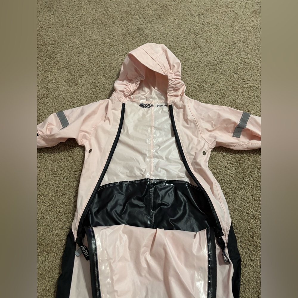 Little girl Pink Rain Suit size 12 Months - Picture 5 of 7
